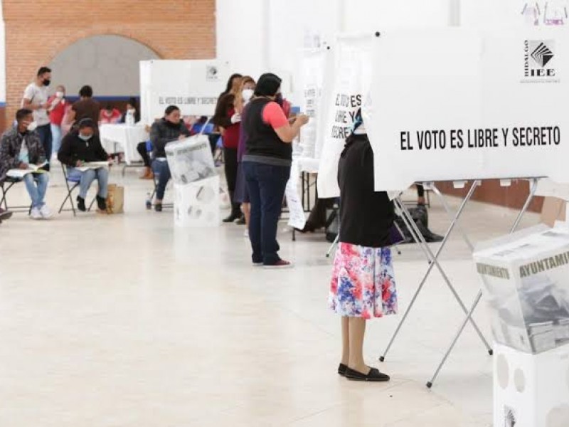 60 mil personas se alistan para votar en Huatabampo