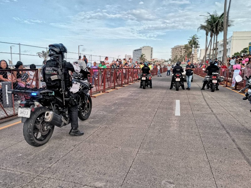 600 elementos de la policía estatal vigilan Carnaval de Veracruz