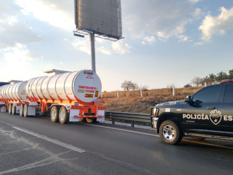 63 mil litros de hidrocarburo fueron asegurados en Zapotlanejo