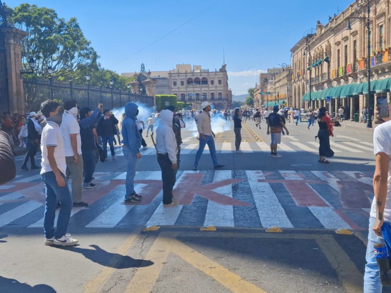 68 inmuebles afectados tras marchas en Morelia