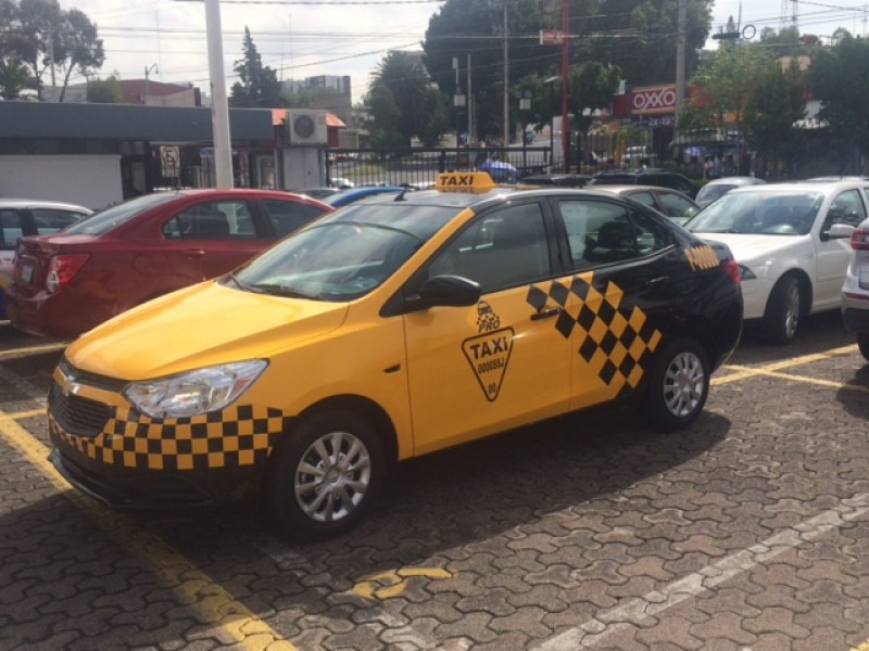 70 taxistas convencionales utilizarán app 