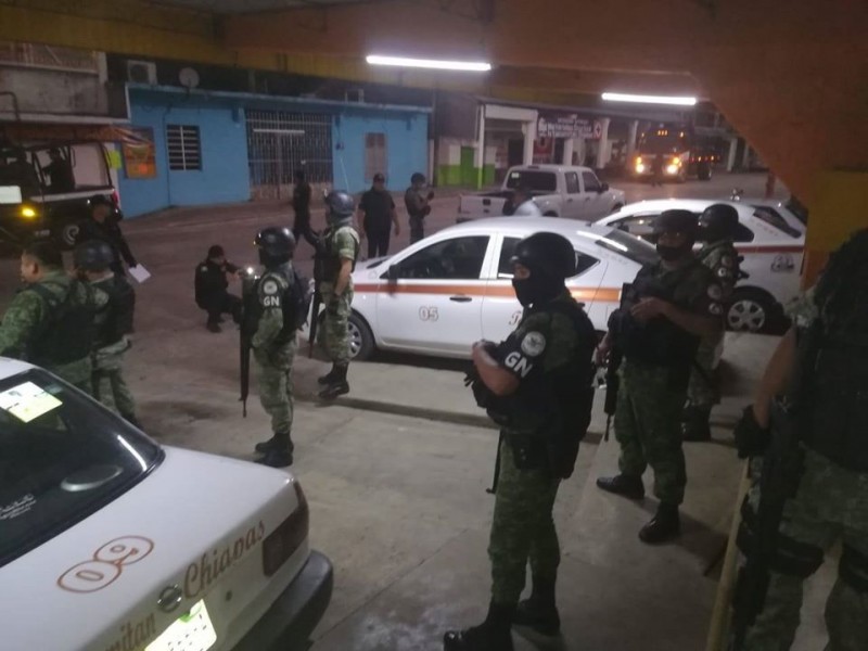 8 detenidos en operativo de desalojo en Ixtacomitán