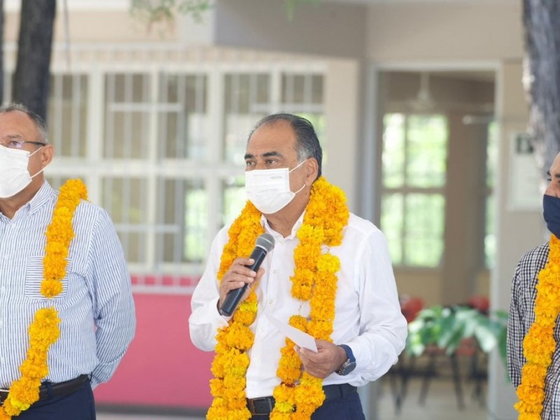 800 escuelas de Guerrero podrían retomar clases presenciales el lunes