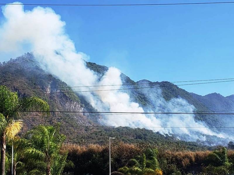 Nueve colonias en peligro por arrastre de tierra en Xalisco