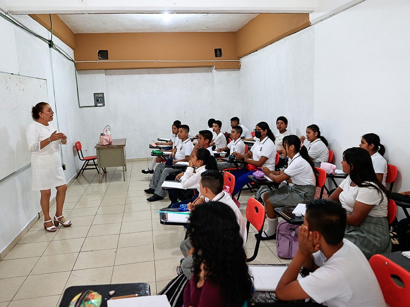 90% de estudiantes corren riesgo de truncar su desarrollo académico