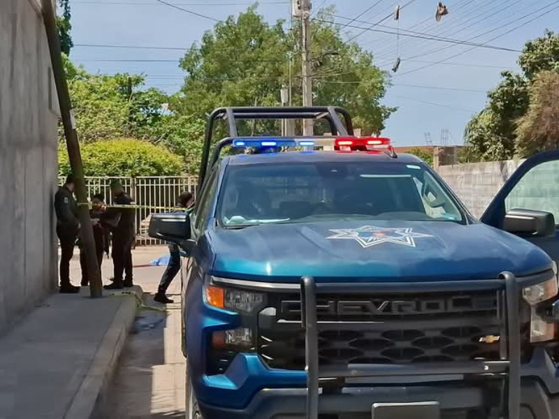 A balazos asesinan a una persona en la Gabriel Leyva