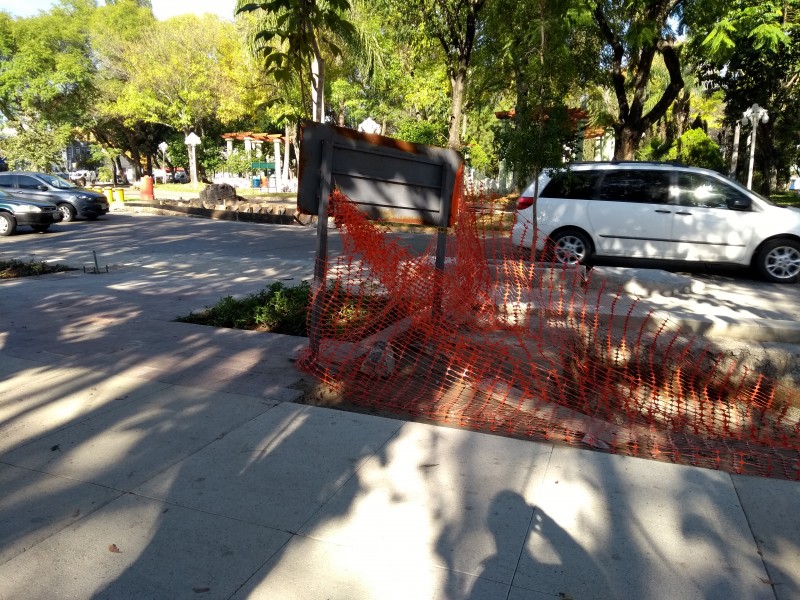 A marchas forzadas obras en Glorieta Chapalita