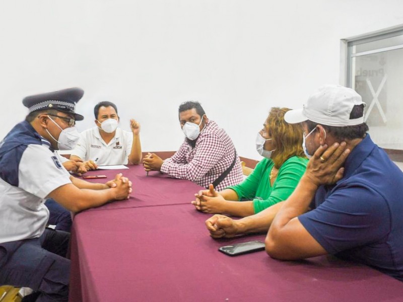 A petición de comerciantes amplían horarios de comercios en Juchitán
