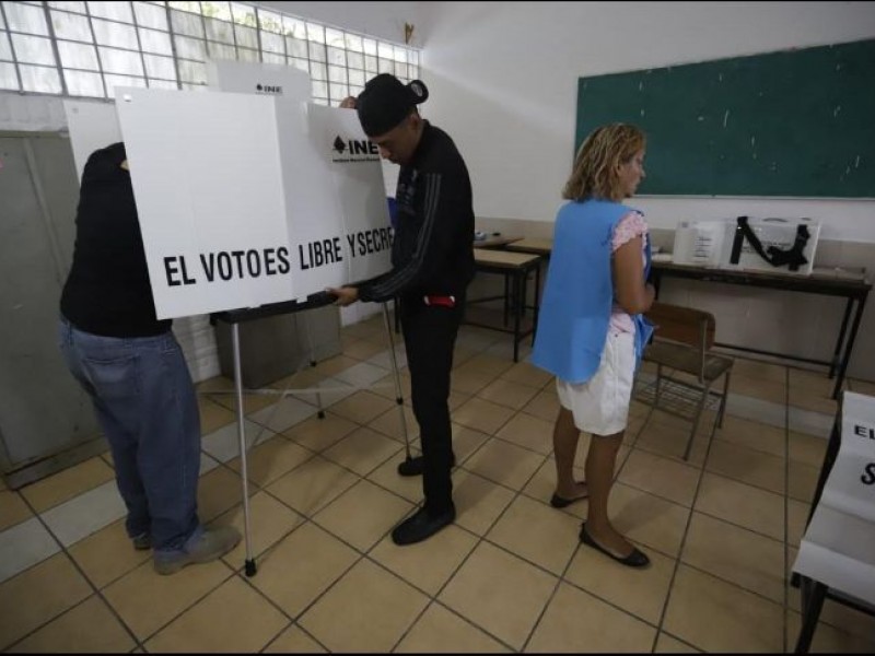 ¿A qué hora cierran las casillas electorales?