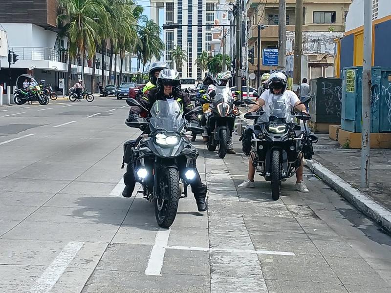 ¡A rodar! Más de mil 500 motos parten de Veracruz