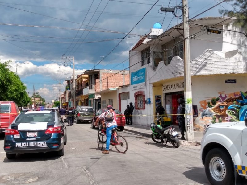 A tiros asesinan a ´El Ronal´ en la colonia Nativitas