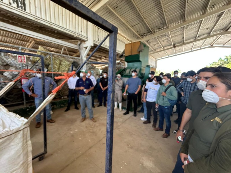AARSP capacita a estudiantes sobre el Programa “Campo Limpio”