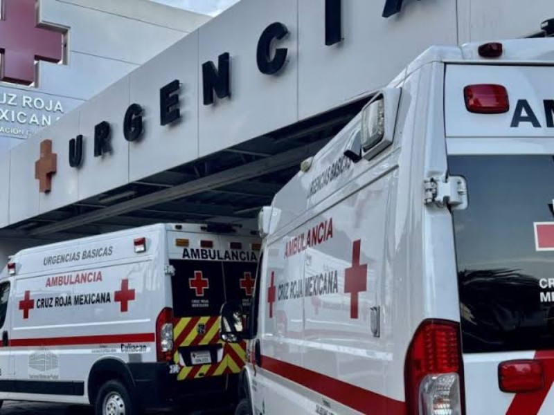 Abandonan a mujer herida de bala en la Cruz Roja en Culiacán