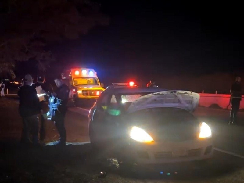 Abandonan carro con tres cuerpos en La Costera, Navolato, Sinaloa