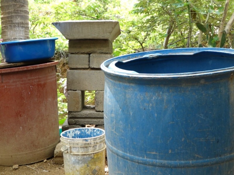 Abastecimiento de agua potable sigue siendo problema para Salina Cruz