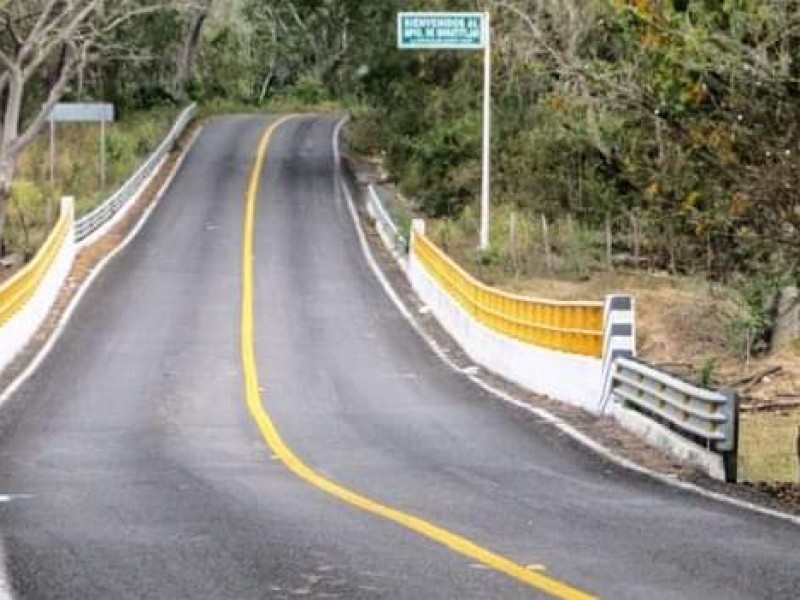 Abierta al tránsito la carretera Manzanillo-Minatitlán