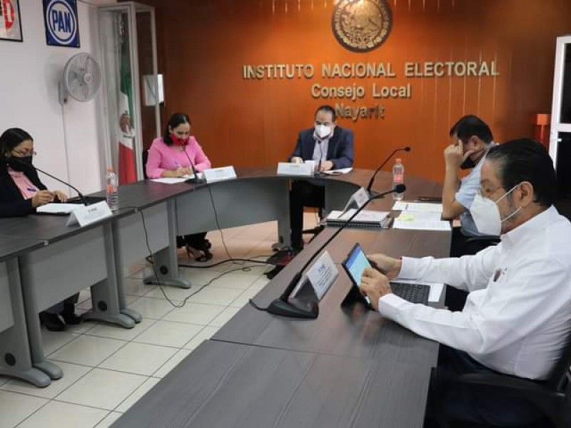 Abre INE sesión permanente con motivo de la Consulta Popular