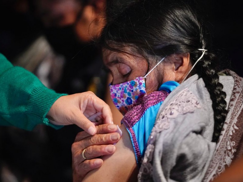 Abren 100 centros de vacunación en Chiapas