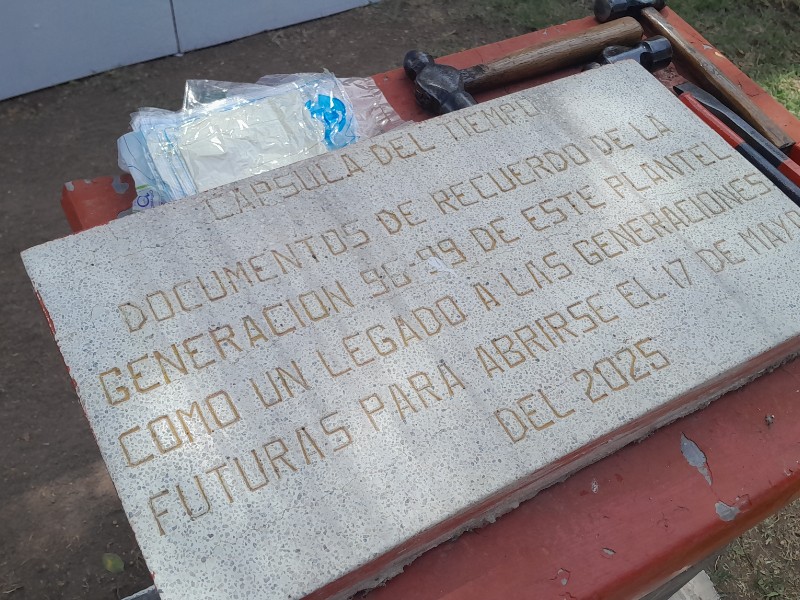 Abren Capsula del Tiempo en Cobach Empalme del año 1999