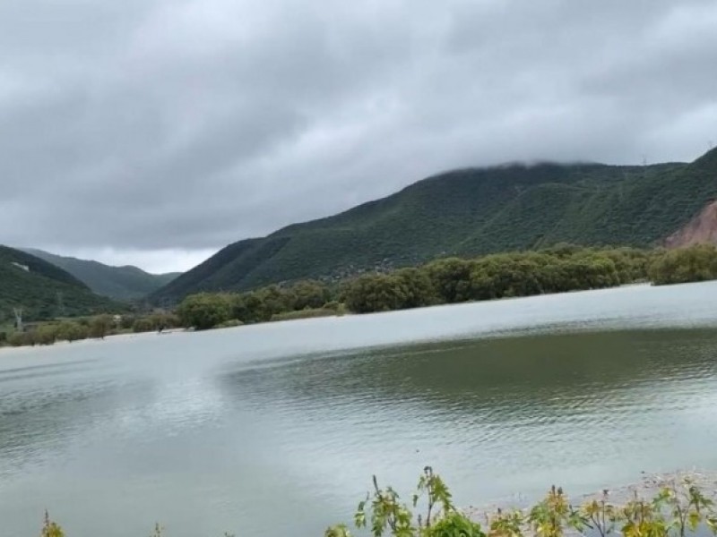 Abren compuertas de la presa del Cerrito Rico en Chilpancingo