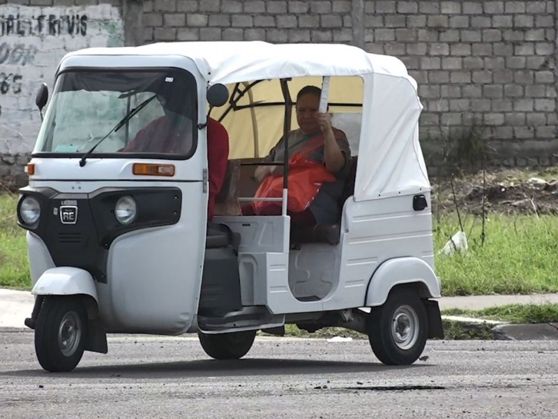 Abren mesa de diálogo, pero rechazan servicio de mototaxis