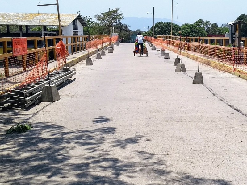 Abrirán el paso en el puente de Juchitán