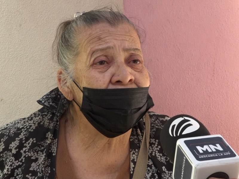 Abuelita pide ayuda a BIENESTAR, solicita traslado Tijuana-Tepic