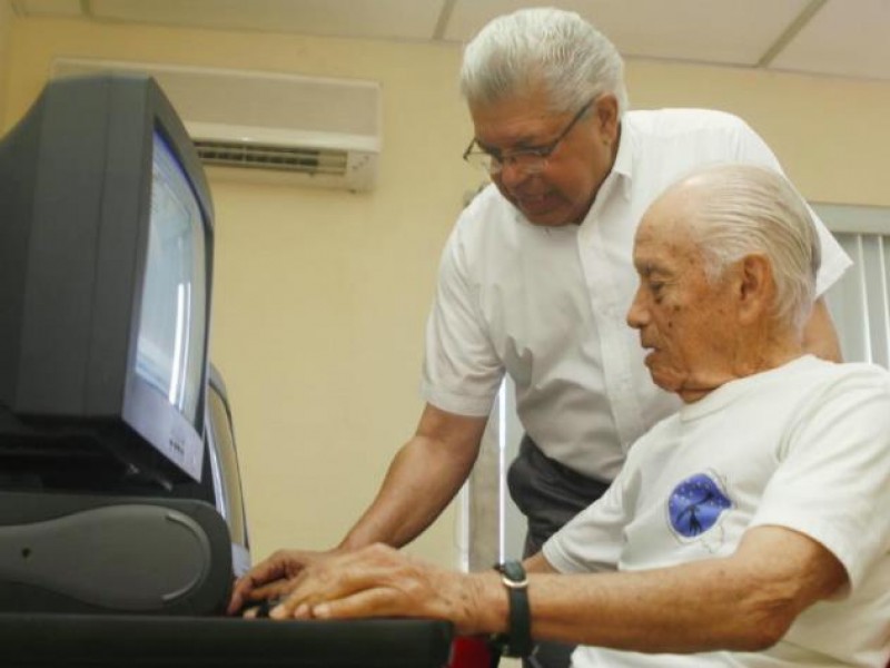 Abuelos Trabajando ofrecerá cursos