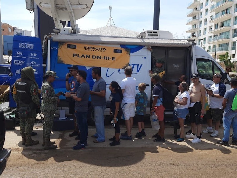 Acapulco: Ofrece Mega teléfono e internet gratuito a damnificados