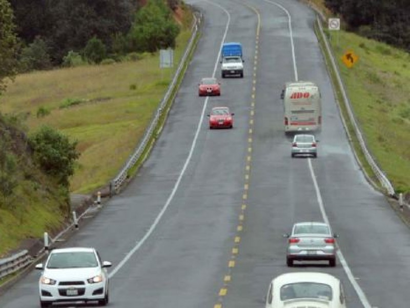 Accidente carretero deja cuatro muertos