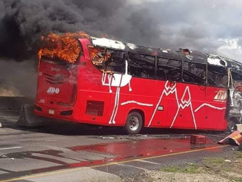 Accidente de autobús en carretera Puebla-Orizaba