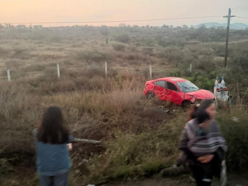Accidente deja una persona sin vida y dos más heridos en Oaxaca ...