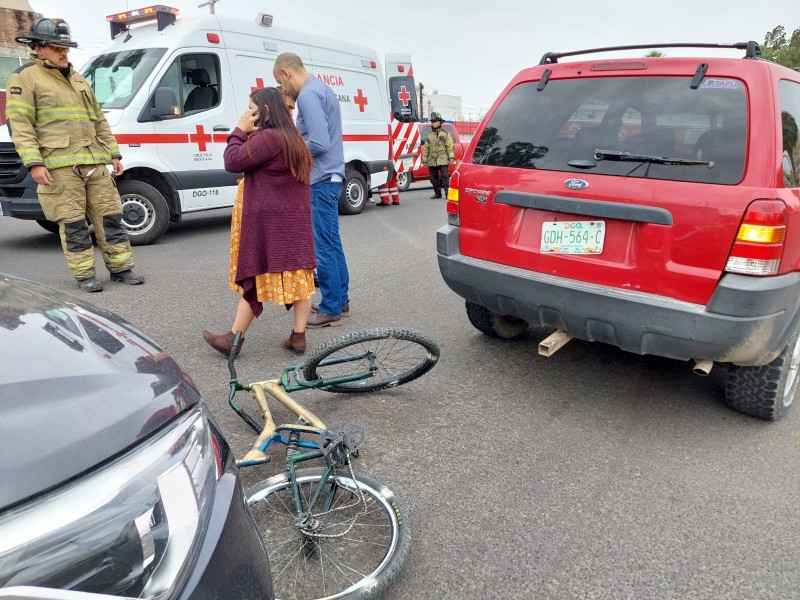 ACCIDENTE EN DOMINGO ARRIETA, CARRO VS BICI