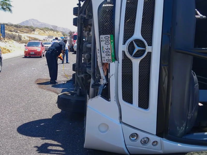 Accidente en carretera transpeninsular, solo reportan heridos