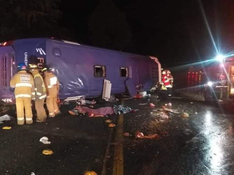 Accidente en la Marquesa deja 10 muertos y 25 heridos