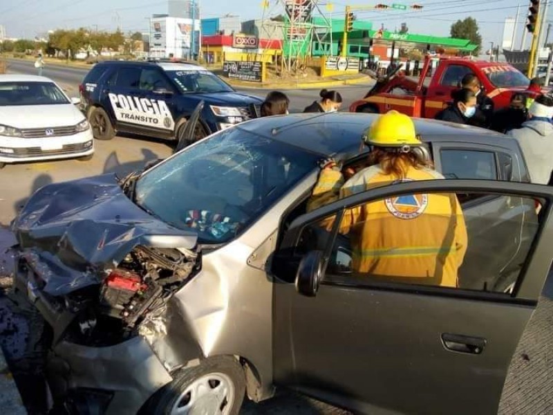 Accidente en mercado Independencia deja abuelito lesionado