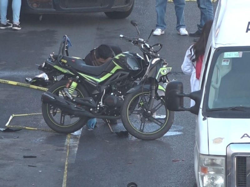 Accidente sobre Paseo Tollocan: uno sin vida y un herido