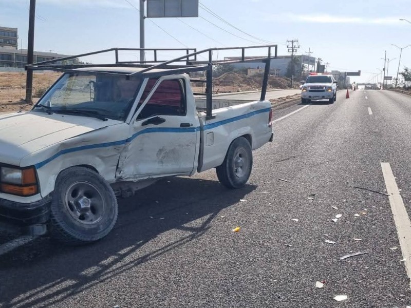 Accidente vehicular en el corredor turístico de Los Cabos