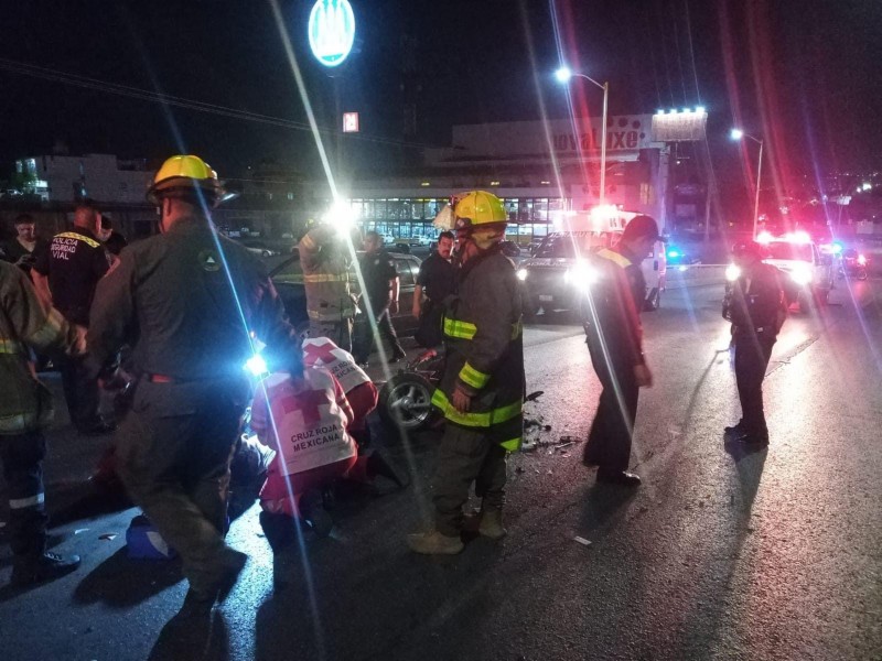 Accidentes en Guadalupe: Colisión múltiple y choque fronto-lateral