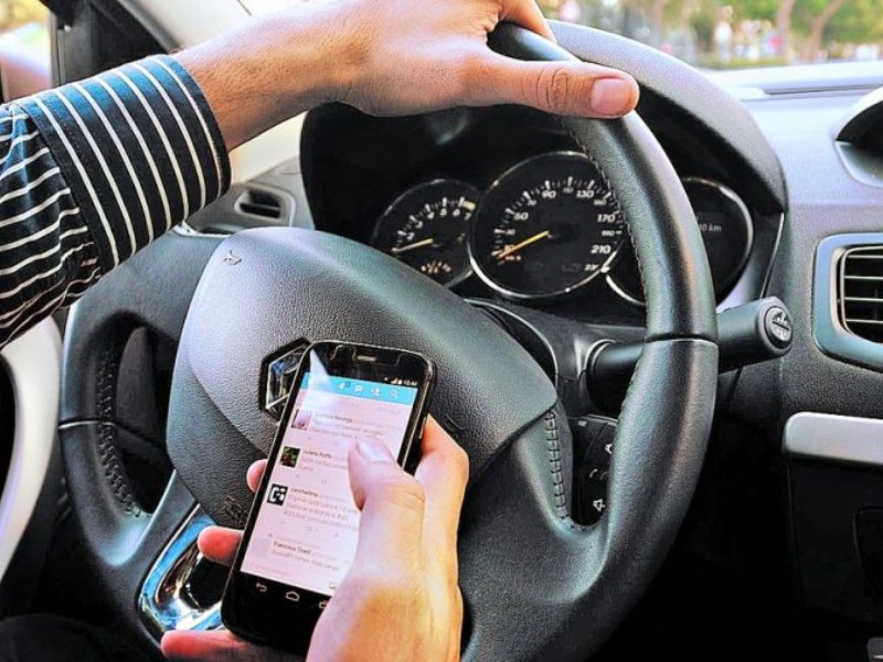 Accidentes viales en Durango son vinculados al uso del celular