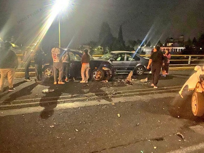 Accidente en Zacatelco deja varios lesionados y un muerto