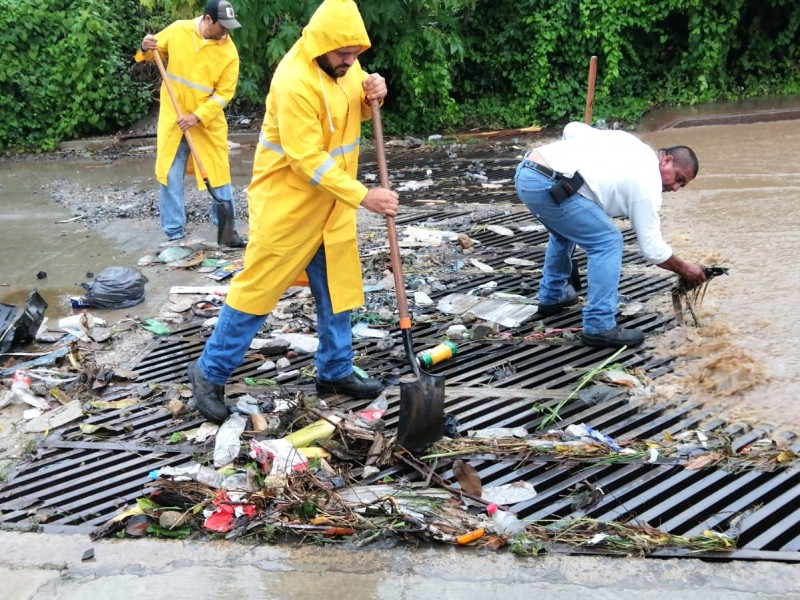 Acciones para evitar inundaciones por tormenta tropical 