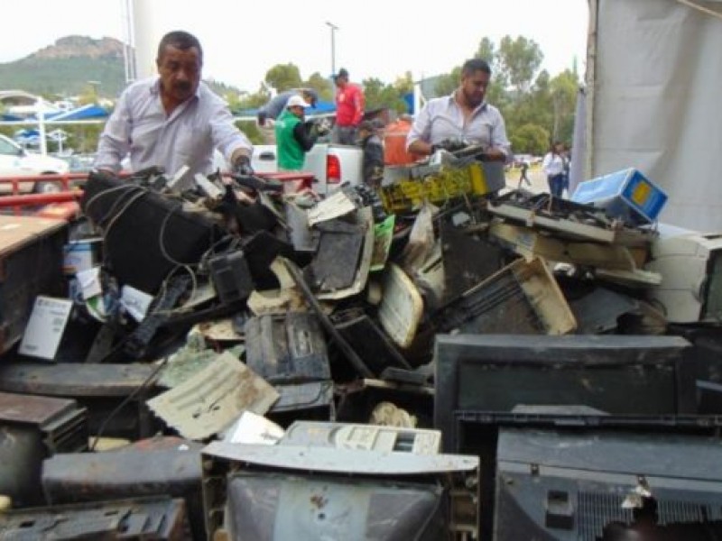 Acopiarán electrónicos inservibles para reciclarlos