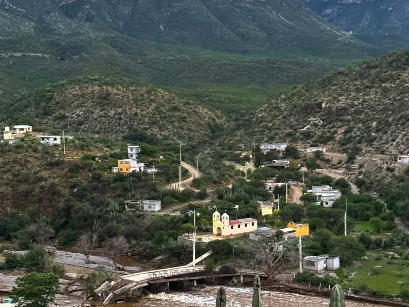Activa el ejército Plan DNIII en Querétaro por fuertes lluvias
