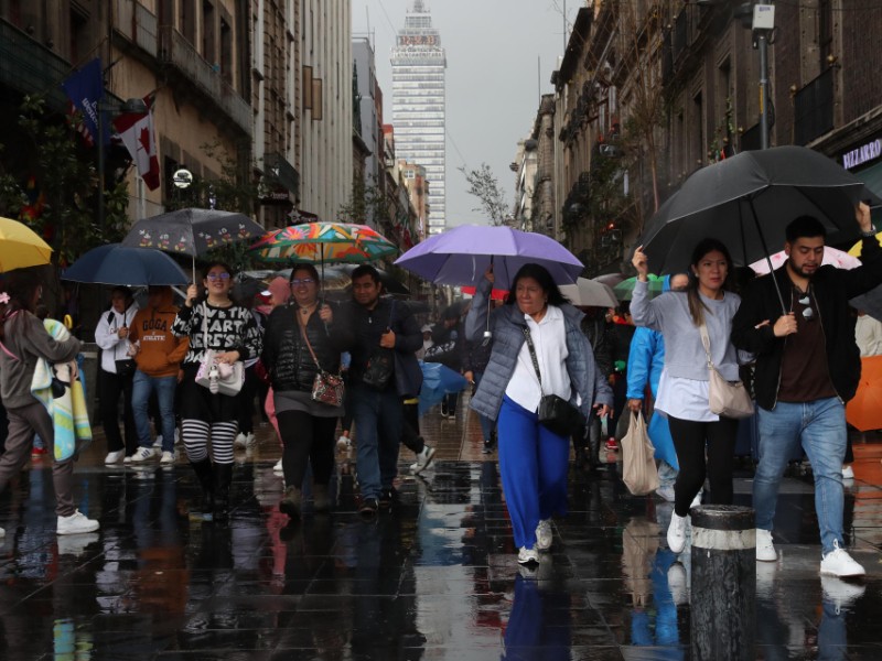 Activan Alertas Naranja y Amarilla por fuertes lluvias en CDMX