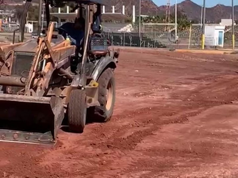 Activan baños de la UDM