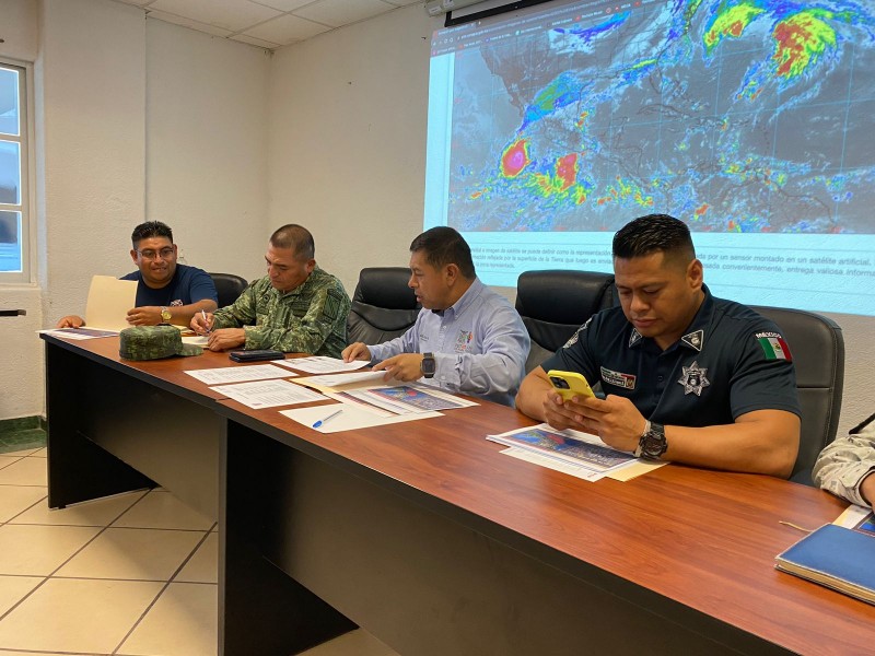 Activan Consejo de PC en Petatlán ante potencial ciclónico