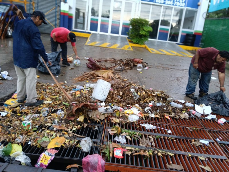 Activan operativo de limpieza tras Lluvias en Mazatlán