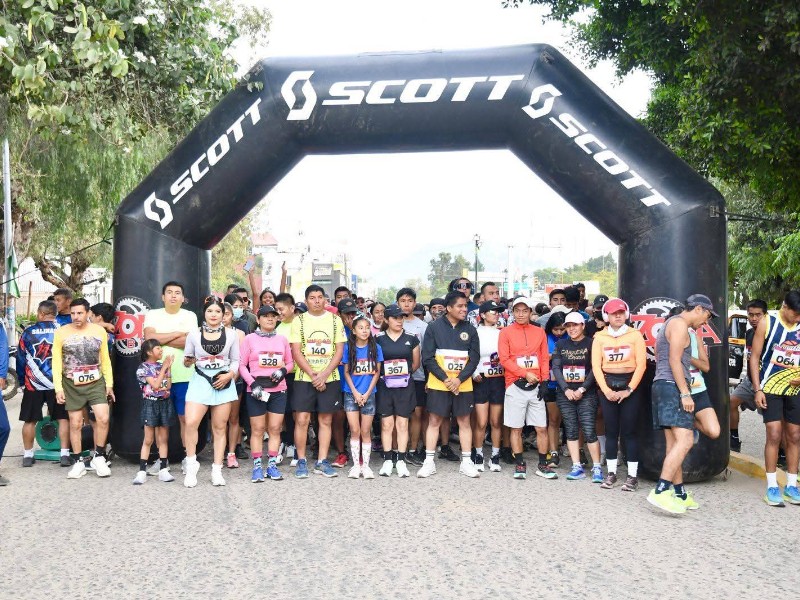 Actividades deportivas en Xoxocotlán impulsan causas sociales