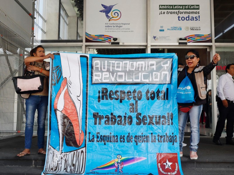 Activistas denuncian discriminación y falta de derechos para trabajadoras sexuales